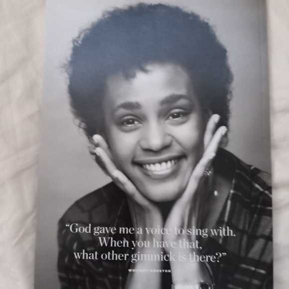 📖 4/$15  THE TRUE STORY OF WHITNEY HOUSTON MAGAZINE 2022 A360MEDIA - Picture 2 of 3